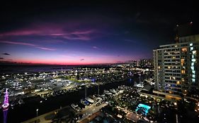 Ilikai Hotel Condo With Kitchen And Ocean View